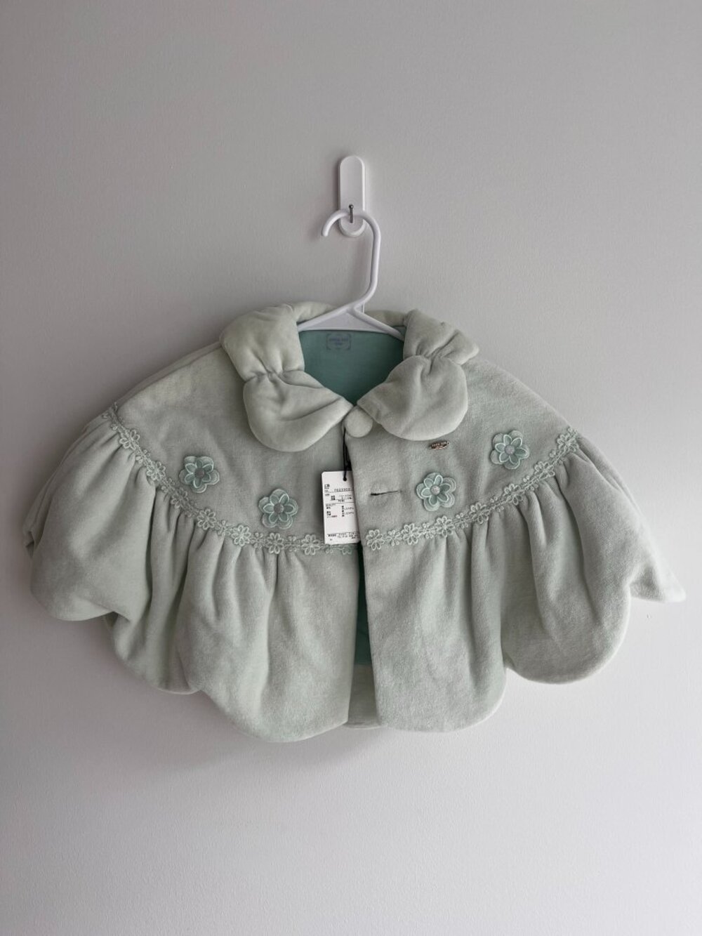 NWT Anna Sui Mini SSENSE Exclusive green baby cape